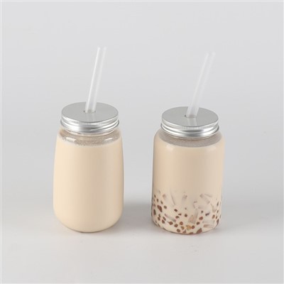 Potel Plastig Gyda Chaeadau Twll